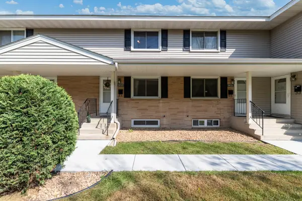 9019 18th Avenue S #210, Bloomington, MN 55425