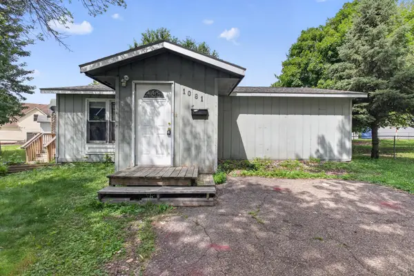1081 Zemble Street, Chaska, MN 55318