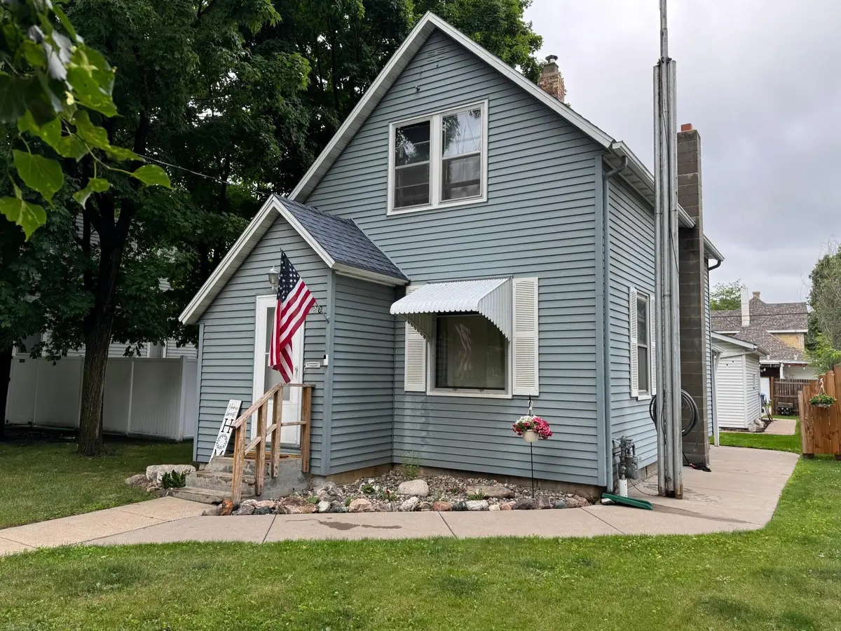 720 10th Avenue N, Saint Cloud, MN 56303 - #1