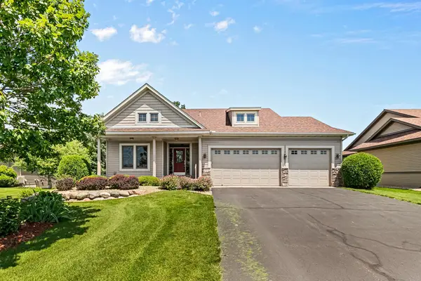 1607 140th Avenue Ne, Ham Lake, MN 55304
