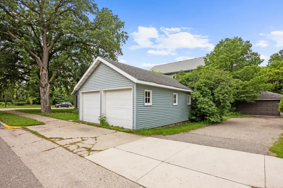 321 6th Avenue E, Alexandria, MN 56308 - #3