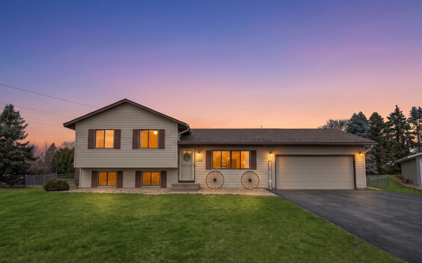 7688 Jasmine Avenue S, Cottage Grove, MN 55016