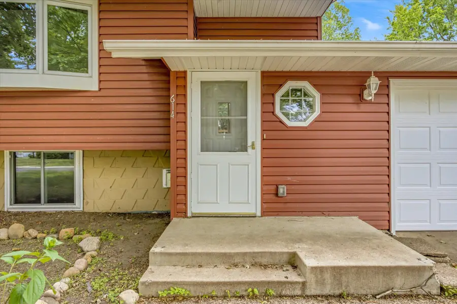 614 1st Avenue N, Sartell, MN 56377 - #3