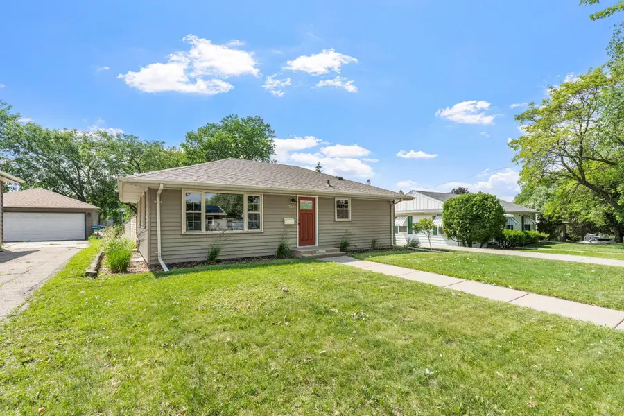 3418 Hayes Street Ne, Minneapolis, MN 55418 - #2