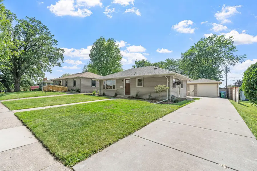 3418 Hayes Street Ne, Minneapolis, MN 55418 - #3
