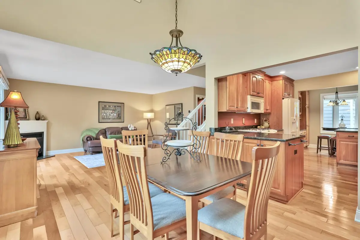 8264 Kingslee Road, Bloomington, MN 55438 - #1