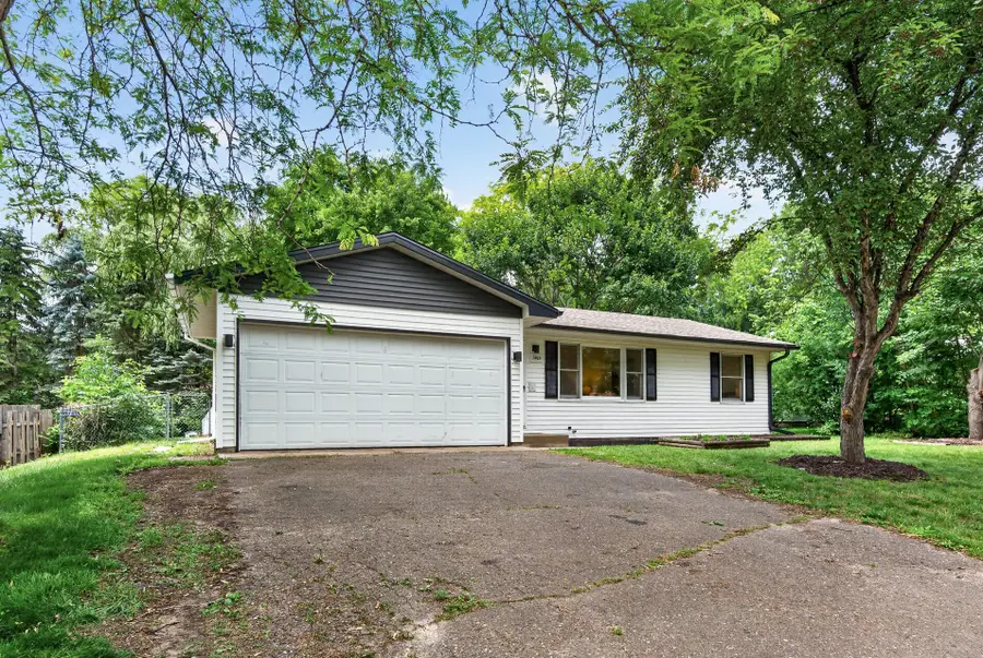 1405 Carriage Hills Drive S, Cambridge, MN 55008 - #2