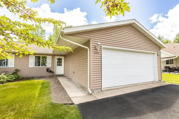 209 3rd Street Ne, Milaca, MN 56353