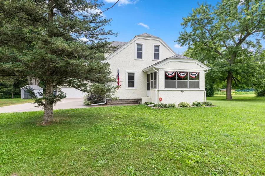 2020 Margaret Street N, North Saint Paul, MN 55109 - #2