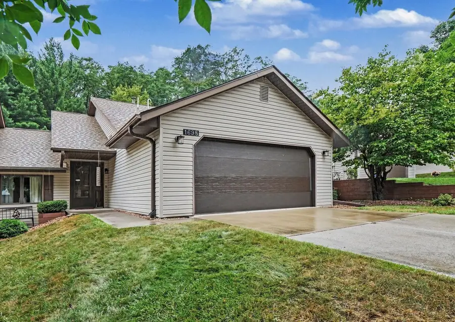 1698 Cobblestone Court, Red Wing, MN 55066 - #3