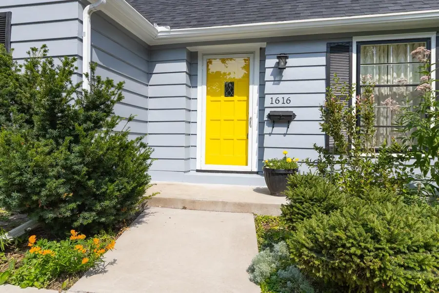 1616 Alameda Street, Saint Paul, MN 55117 - #2
