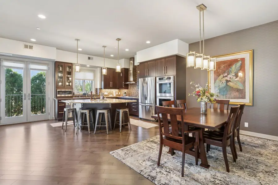 555 Oak Ridge Place #150, Hopkins, MN 55305 - #2