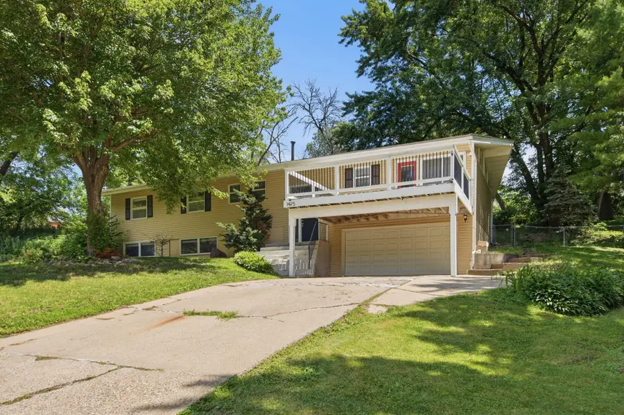 1475 Valley Drive, Burnsville, MN 55337 - #3