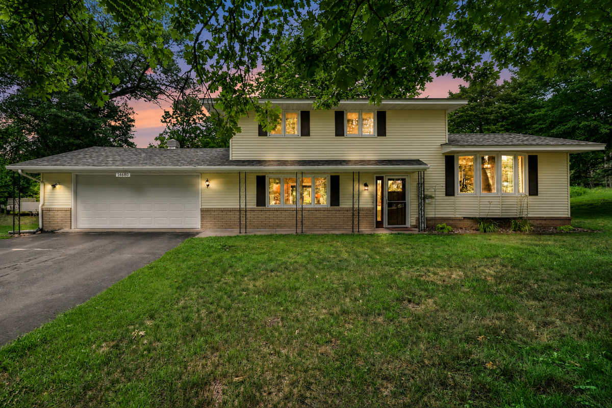 14680 University Avenue Nw, Andover, MN 55304 - #1