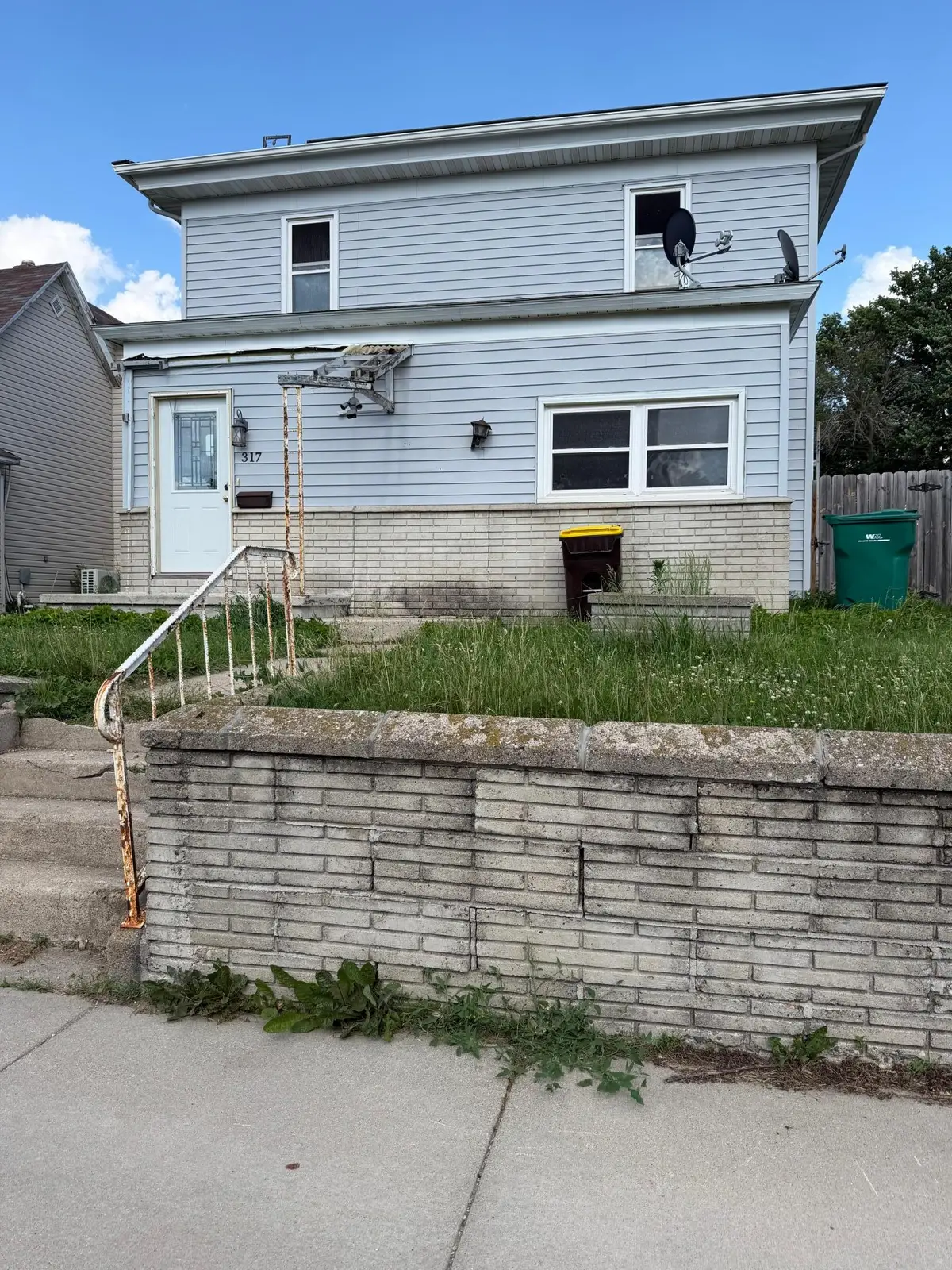 317 2nd Avenue Sw, Wells, MN 56097 - #1
