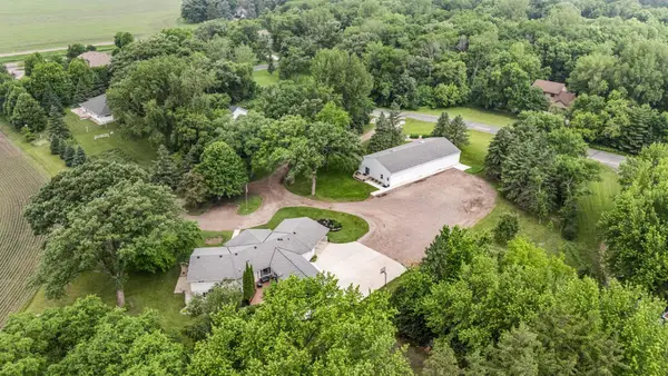 16807 206th Circle, Hutchinson, MN 55350