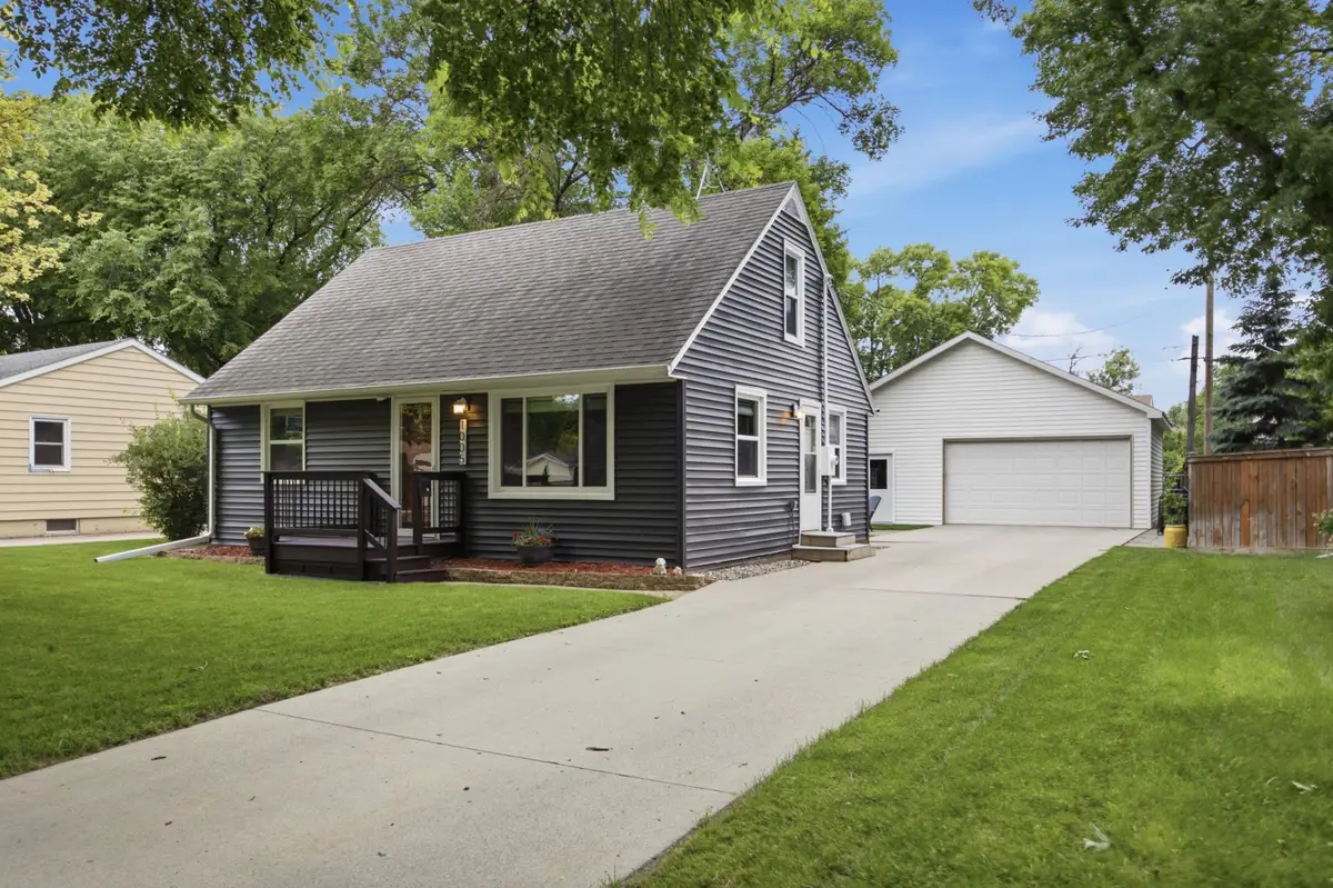 1005 20th Street S, Fargo, ND 58103 - #1
