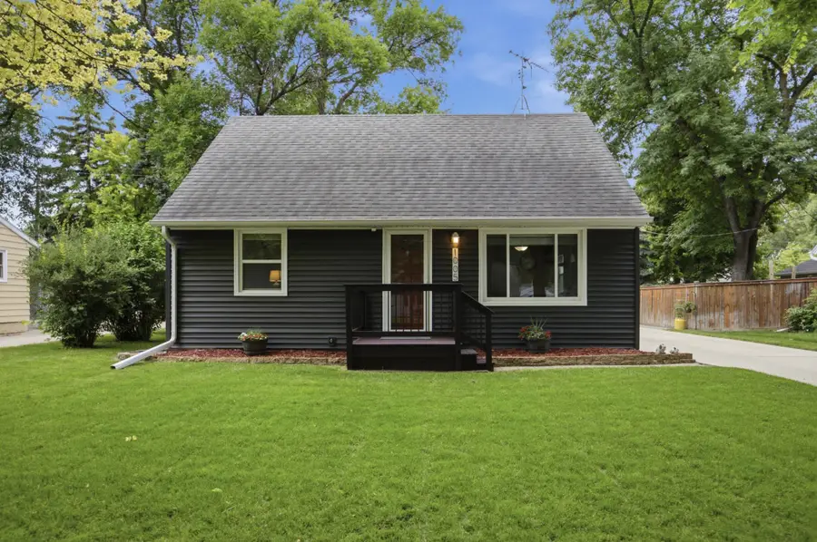 1005 20th Street S, Fargo, ND 58103 - #2