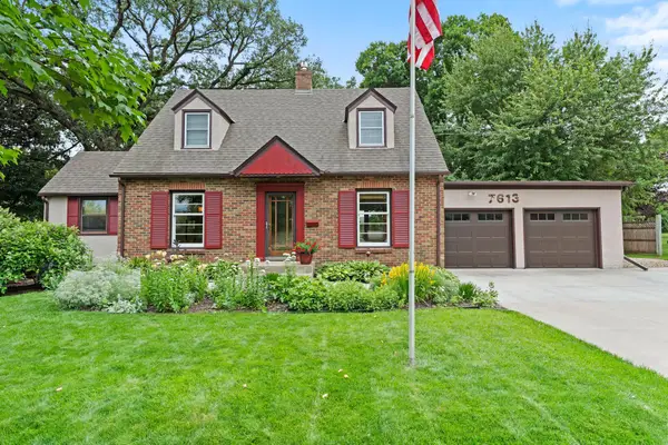7613 49th Avenue N, New Hope, MN 55428