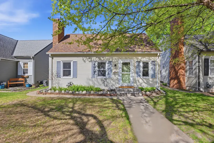 4211 Russell Avenue N, Minneapolis, MN 55412 - #2