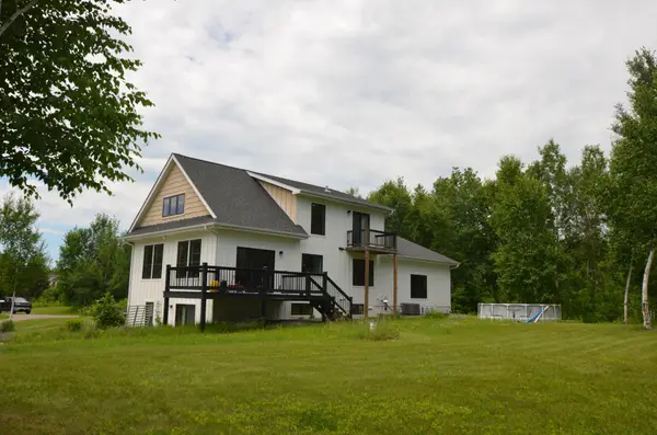 28615 Quail Road, Shafer, MN 55074
