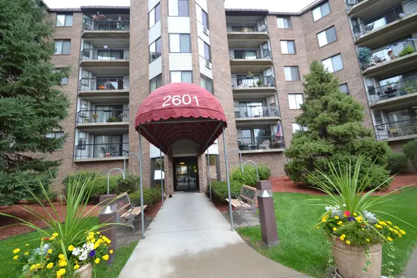 2601 Kenzie Terrace #230, Saint Anthony, MN 55418