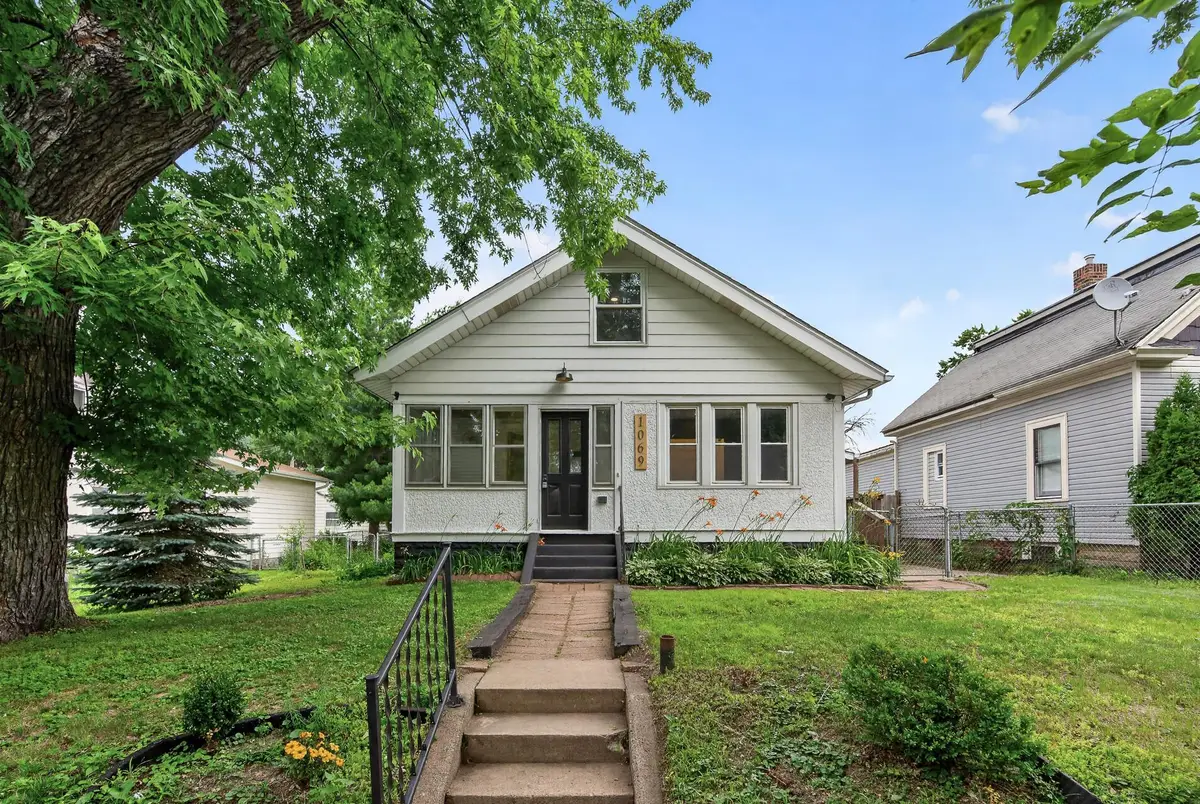 1069 Minnehaha Avenue W, Saint Paul, MN 55104 - #1