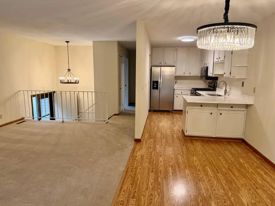 10702 Cavell Road, Bloomington, MN 55438 - #2