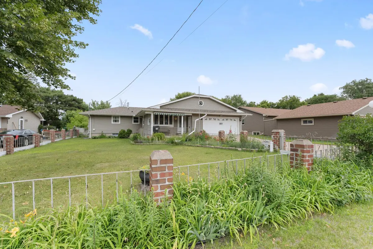 557 Cheri Lane Ne, Fridley, MN 55421 - #1