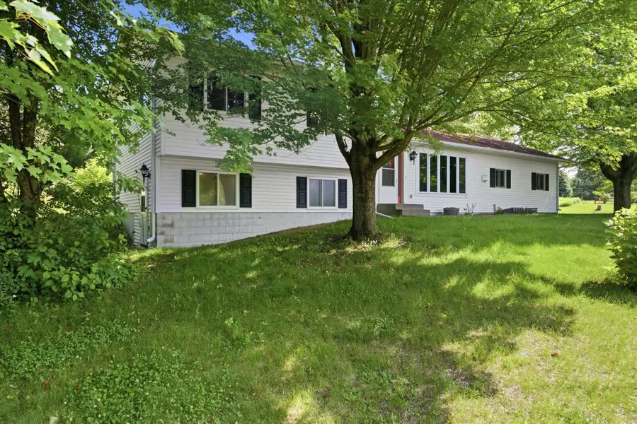 504 171st Street, Hammond, WI 54015 - #2