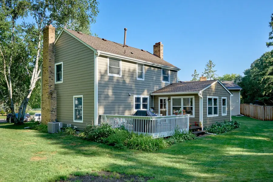 18300 32nd Avenue N, Plymouth, MN 55447 - #2