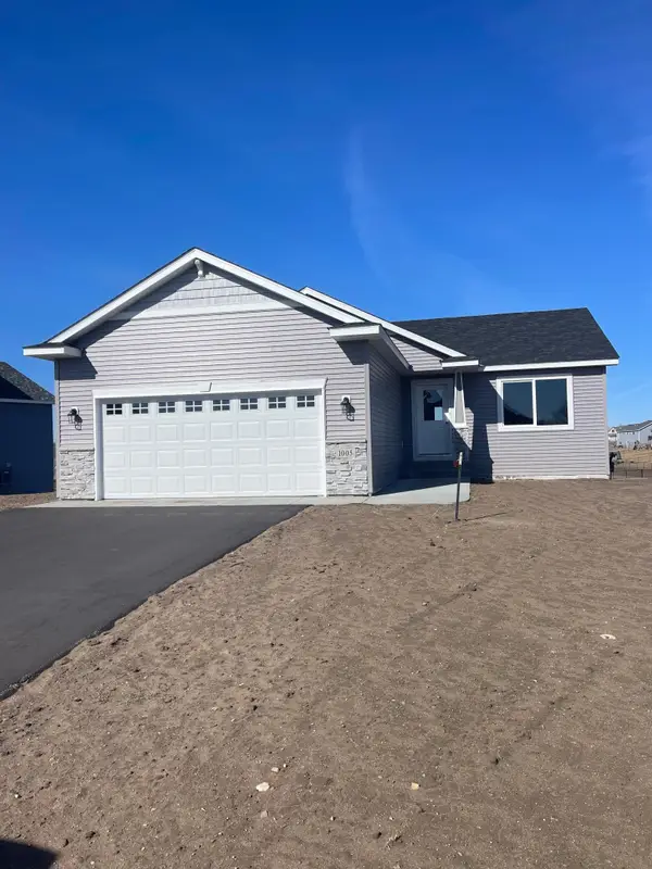 23071 Turquoise Street, Saint Augusta, MN 56301