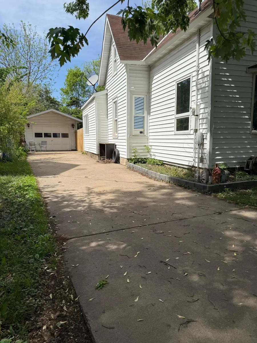 106 W 5th Street, Cochrane, WI 54622 - #2