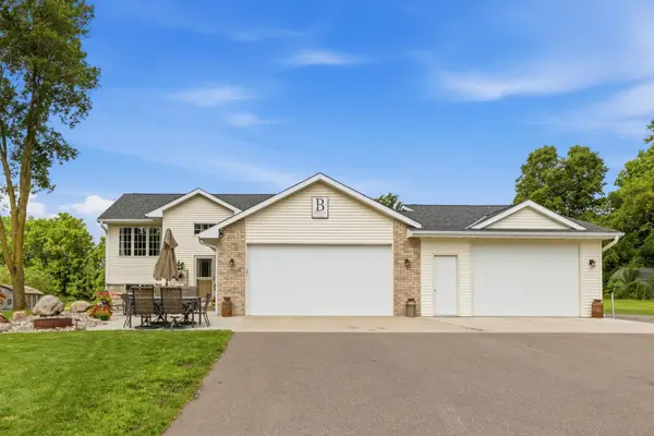 5885 Dalton Avenue Se, Delano, MN 55328