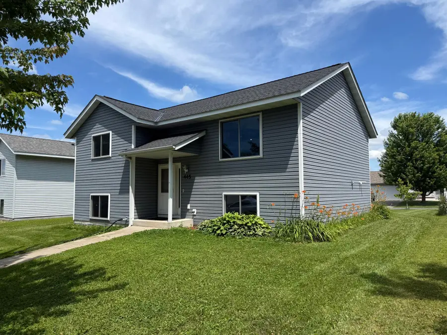 445 Maryland Street Nw, Hutchinson, MN 55350 - #3