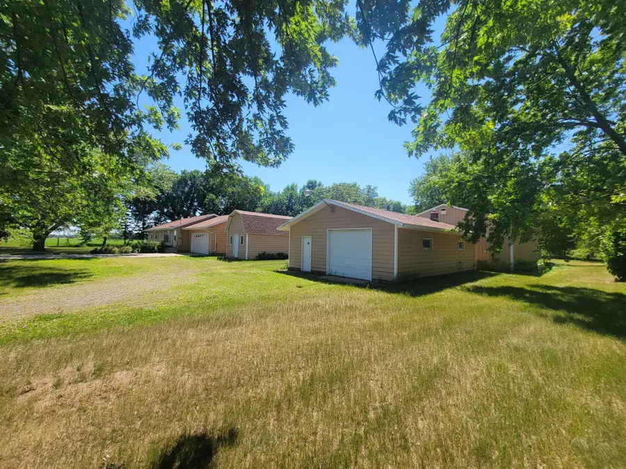 5182 45th Avenue Se, Saint Cloud, MN 56304 - #2