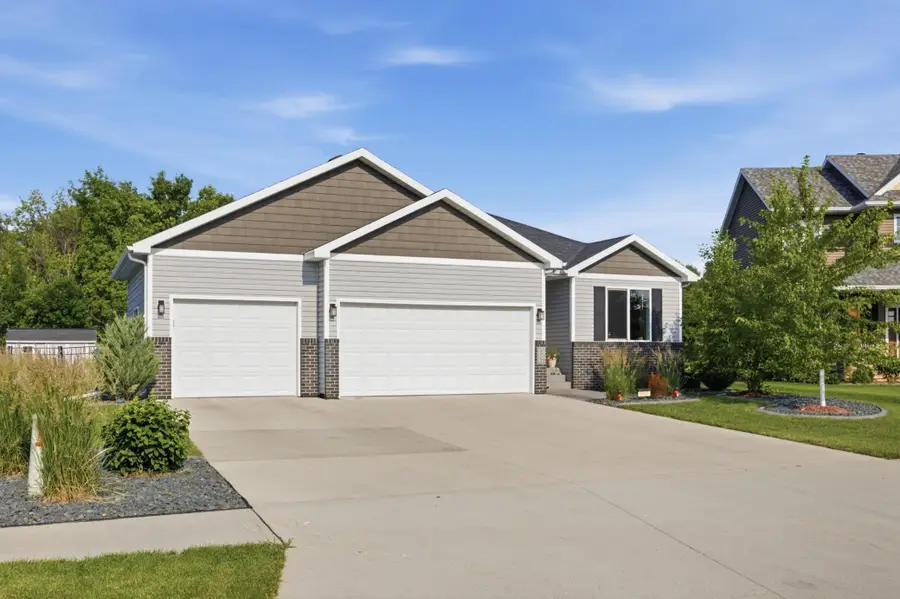 6007 68th Street S, Fargo, ND 58104 - #2