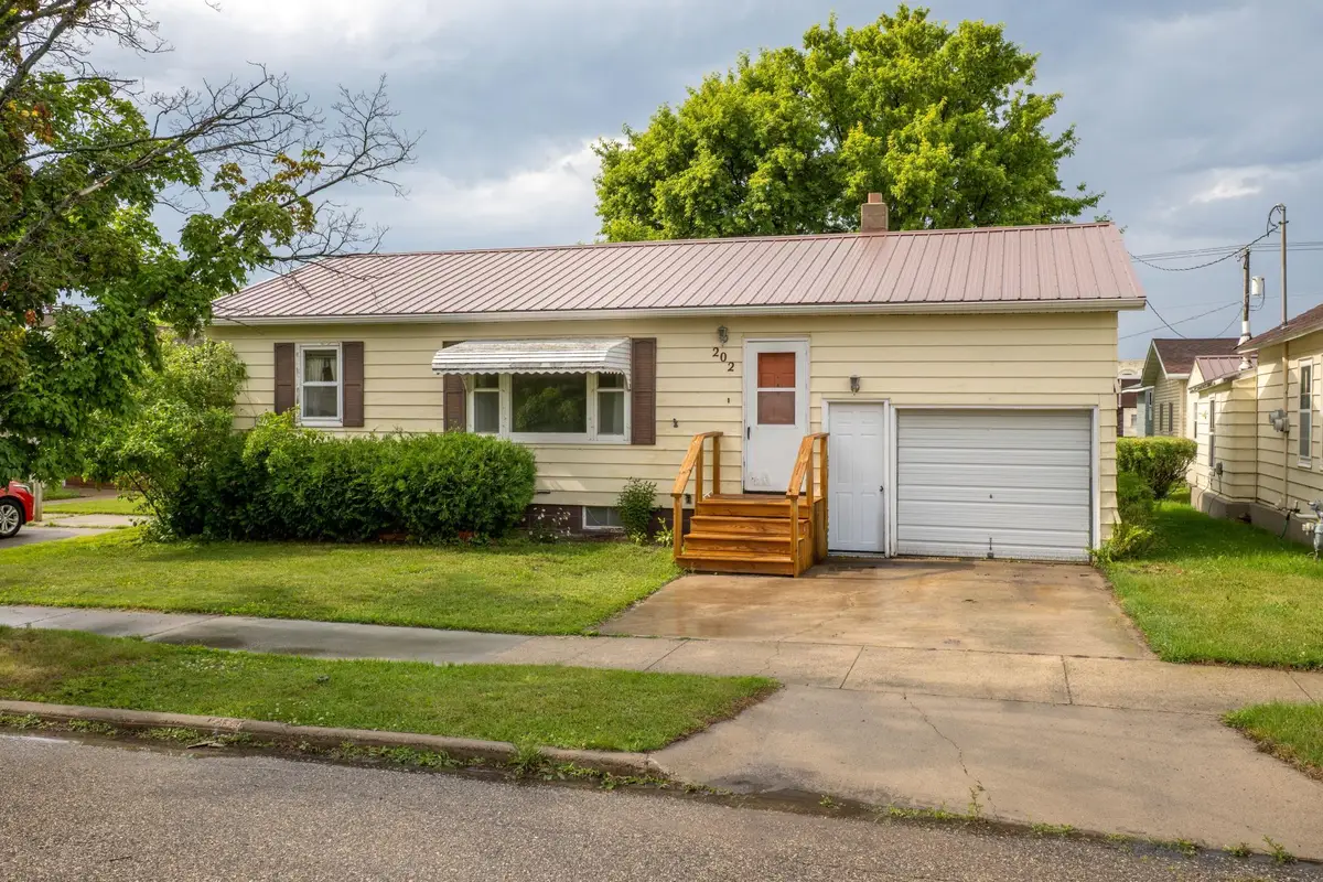 202 Pleasant Avenue Sw, Twin Valley, MN 56584 - #1