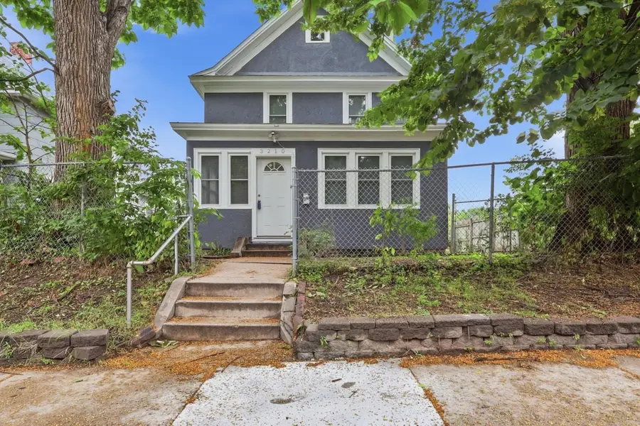 3210 Emerson Avenue N, Minneapolis, MN 55412 - #2