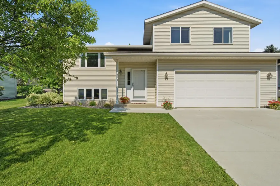 212 Glen Ellen Drive, Mankato, MN 56001 - #3