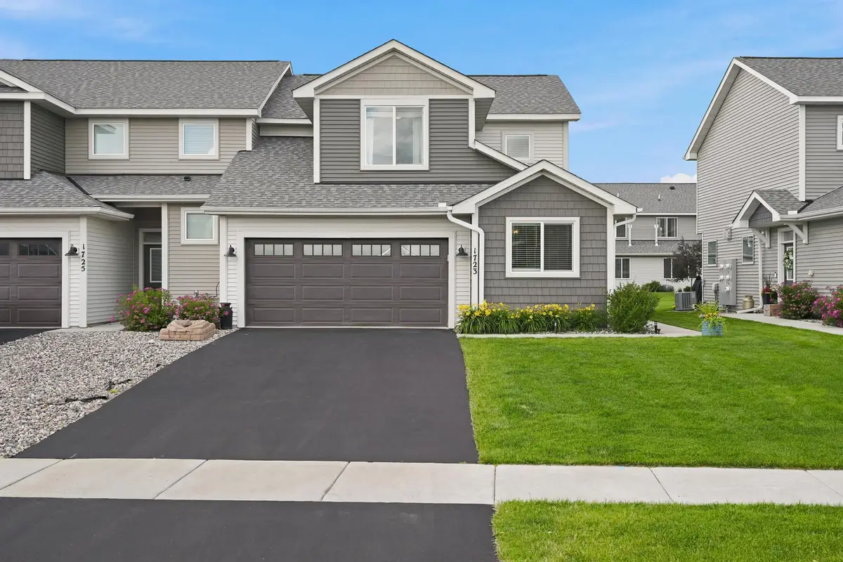1723 Southpoint Lane, Hudson, WI 54016 - #1
