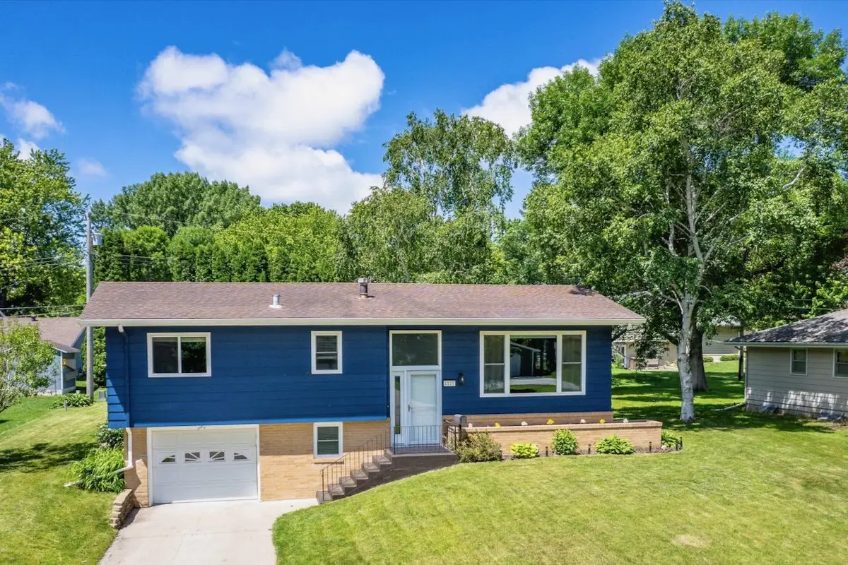 1125 N Burlington Avenue, Fergus Falls, MN 56537 - #1