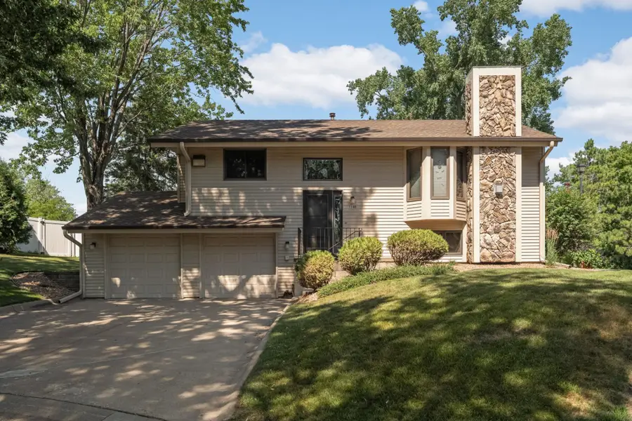 3140 Quarry Court, Eagan, MN 55121 - #2