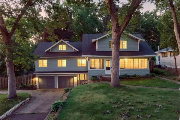 71 Fir Street, Mahtomedi, MN 55115