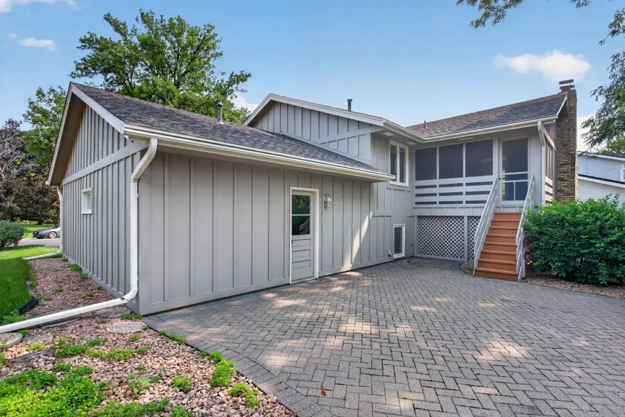 10324 Toledo Circle, Bloomington, MN 55437 - #2