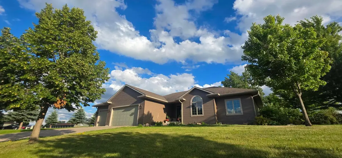 3003 Lake Chapeau Drive, Albert Lea, MN 56007 - #1
