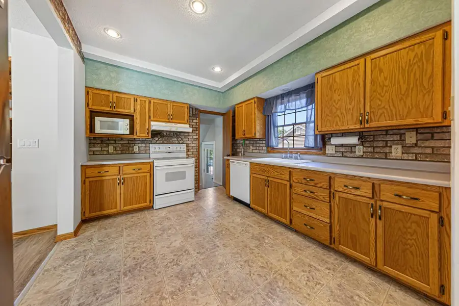 104 River Street, Jackson, MN 56143 - #3