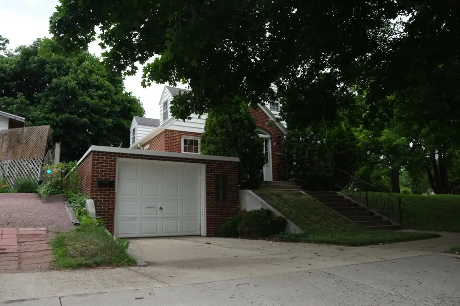 401 Logan Avenue, Jackson, MN 56143 - #2