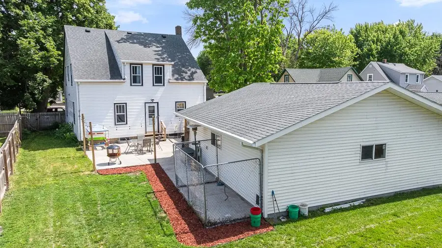 312 S 6th Street, Marshall, MN 56258 - #2