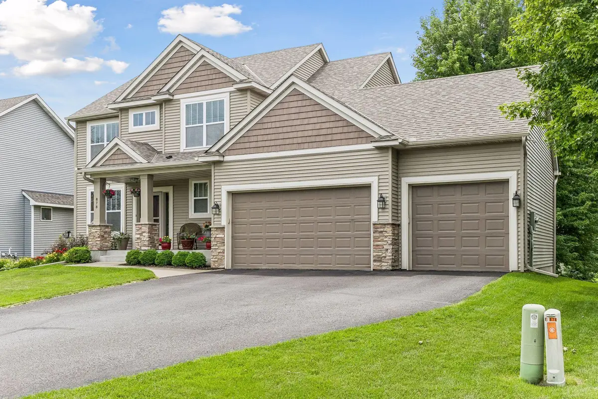 878 104th Lane Ne, Blaine, MN 55434 - #1
